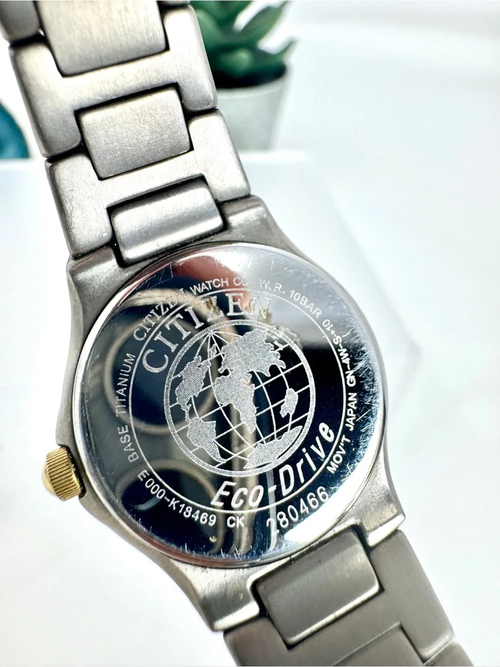 Vintage Citizen Eco-Drive Titanium WR100